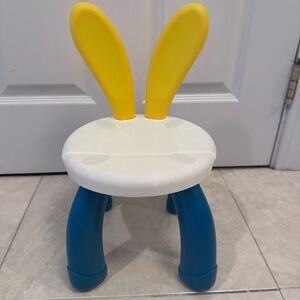 Small Plastic Chairs for Toddlers 2-3, Durable and Lightweight Kids Chairs, 1...